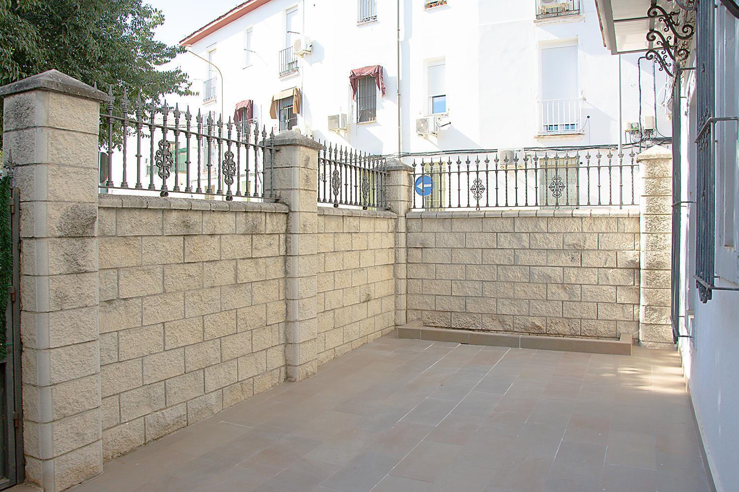 Deluxe Family House Apartment Seville Exterior photo